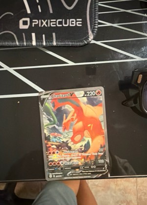 Charizard V (Alternate Full Art) graded 9