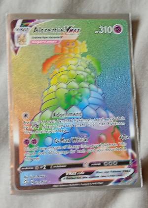 Alcremie VMAX, graded 8.0