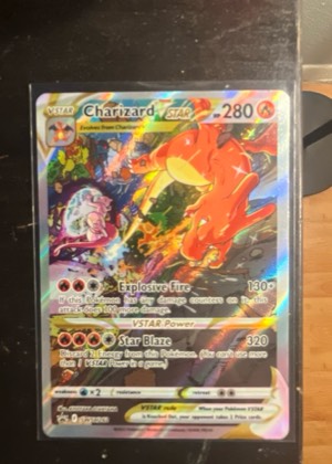 Charizard VMAX, graded 9.0