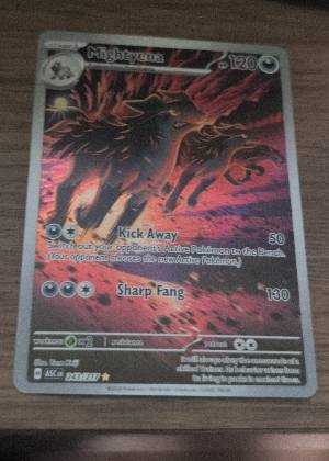 Mightyena - 243/217 graded 8.5