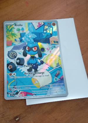 Riolu - 215/198 graded 8.5