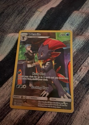 Weavile (Secret), graded 5.5