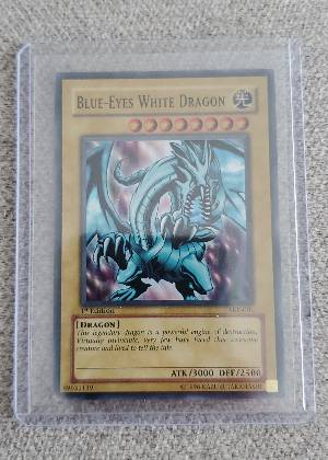 Blue-Eyes White Dragon, graded 7.0