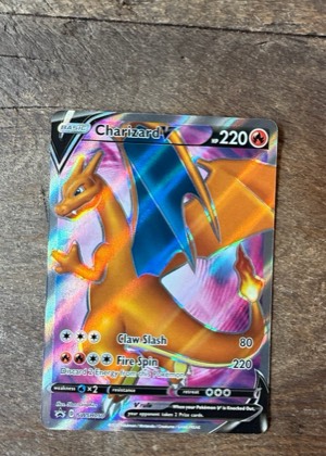 Charizard V - SWSH050 graded 9
