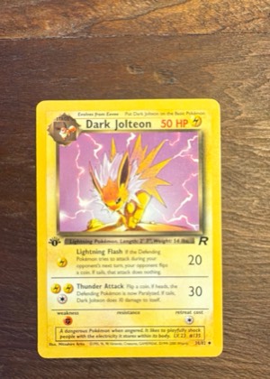 Dark Jolteon, graded 9.0