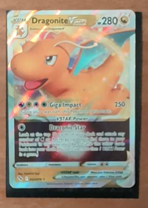 Dragonite VSTAR graded 8