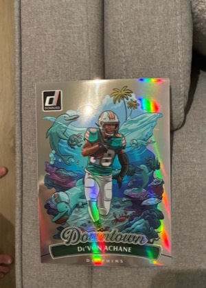 De'Von Achane, graded 9.0