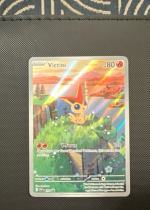 Victini - 208 graded 9
