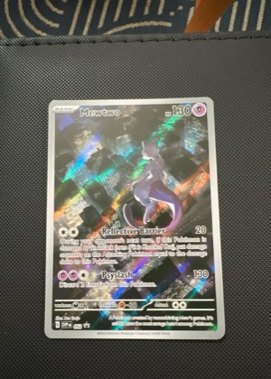 Mewtwo, graded 9.0