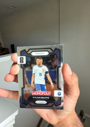 Kylian Mbappé, graded 9.0