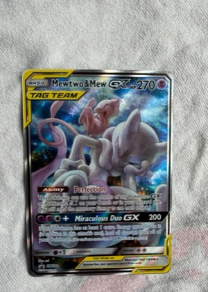 Mewtwo e Mew GX graded 8
