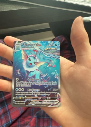 Vaporeon VMAX, graded 9.0