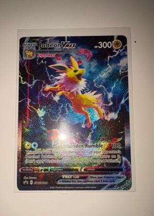 Jolteon VMAX - SWSH184, graded 9.0