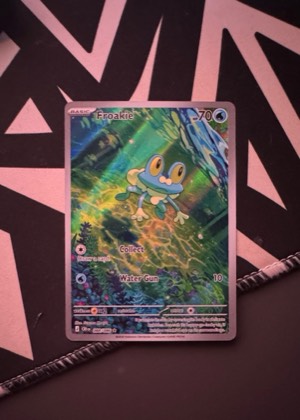 Froakie, graded 8.5