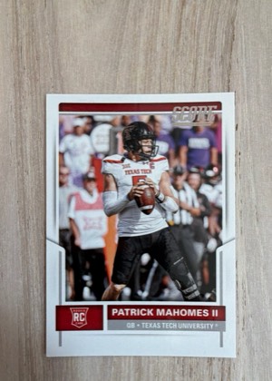 Patrick Mahomes II, graded 9.0