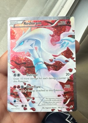Reshiram (Full Art), graded 9.0