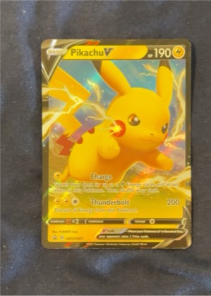 Pikachu V - SWSH061, graded 8.0