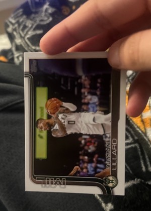 Damian Lillard, graded 7.5