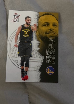 Stephen Curry, graded 9.0