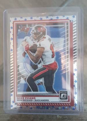 Mike Evans, graded 9.0