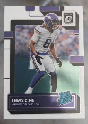 Lewis Cine, graded 9.0