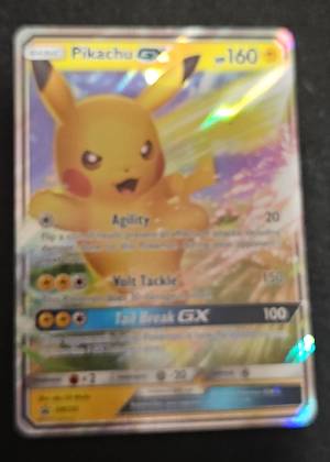 Pikachu GX graded 8