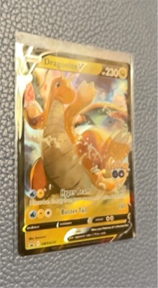 Dragonite V graded 9