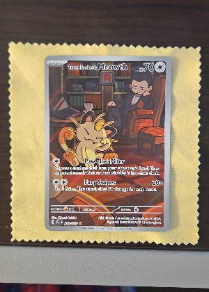 Team Rocket's Meowth - 203/182 graded 9