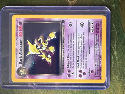 Dark Alakazam (1) graded 8