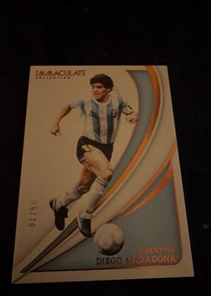 Diego Maradona, graded 9.0