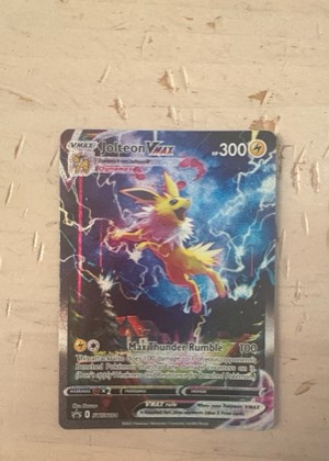 Jolteon VMAX - SWSH184, graded 9.0