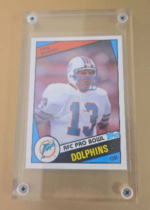 Dan Marino, graded 9.0