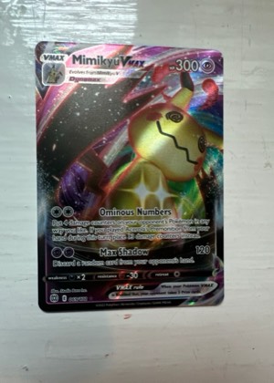 Mimikyu VMAX, graded 9.0