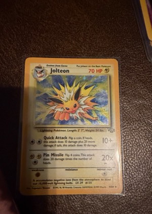 Jolteon (4), graded 5.0