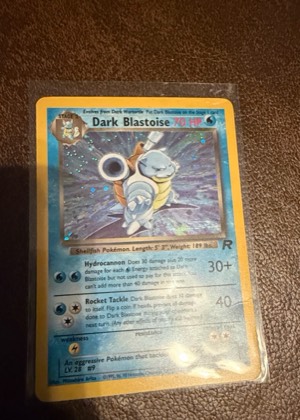 Dark Dragonite (5) graded 8