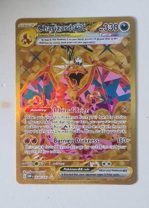 Charizard ex - 228/197 graded 9