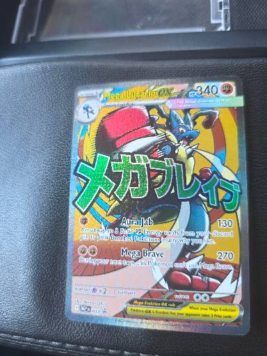 Mega Lucario ex - 033 graded 9