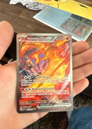 Team Rocket's Moltres ex - 229/182 graded 9