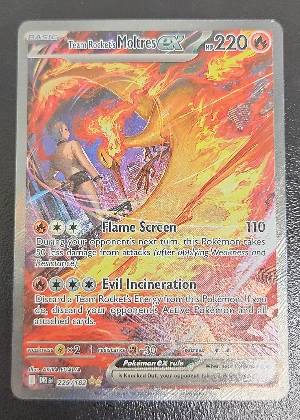 Team Rocket's Moltres ex graded 9.5