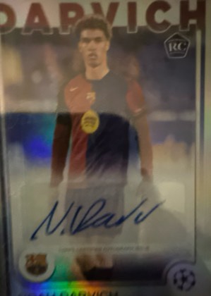 Noah Darvich, graded 7.5