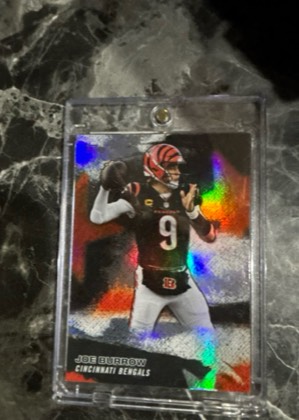 Joe Burrow, graded 8.0