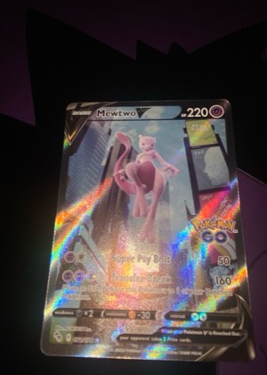 Mewtwo V (Alternate Full Art), graded 7.5