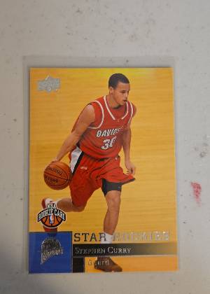 Stephen Curry, graded 9.0