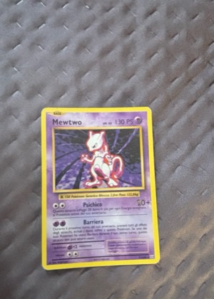 Mewtwo, graded 8.0