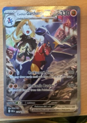 Cynthia's Garchomp ex graded 9