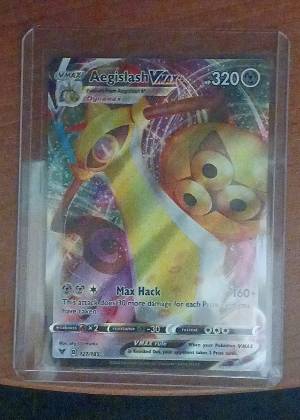 Aegislash VMAX, graded 9.0