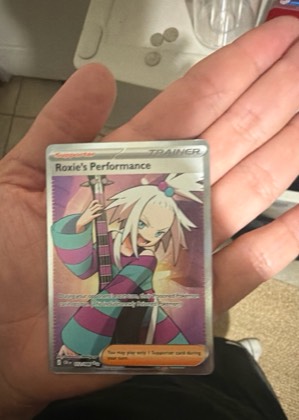 Roxie's Performance - 112/086 graded 9