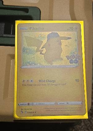 Pikachu (28) graded 9