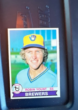 Robin Yount, graded 8.5