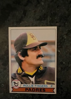 Rollie Fingers, graded 8.0